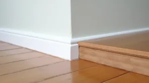 listwy przypodłogowe styrodur czy mdf