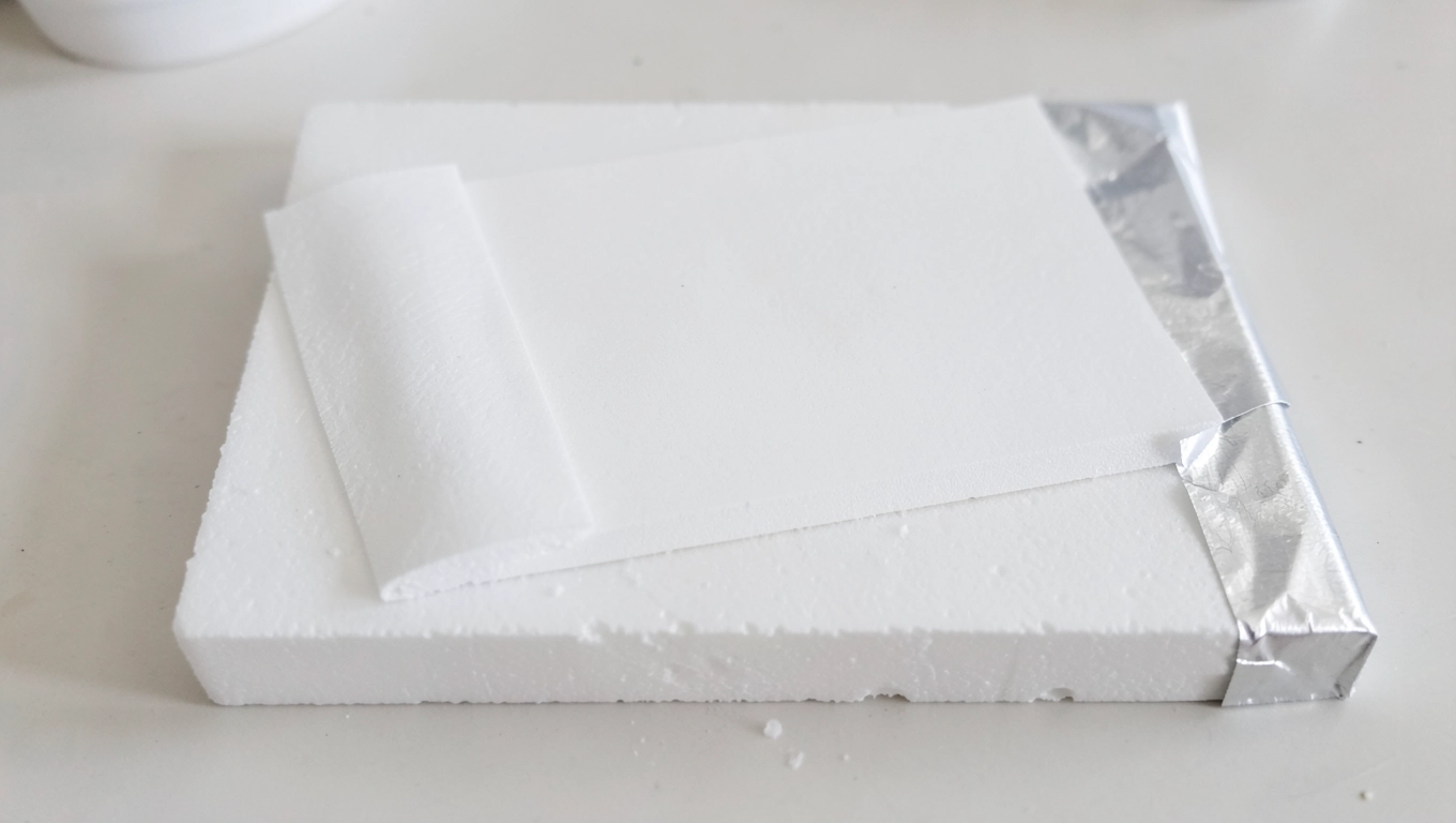 Montaż styroduru z klejem krok po kroku