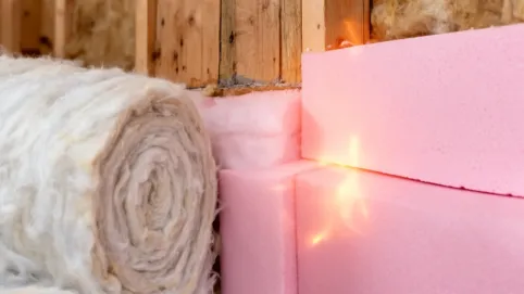 Czym ocieplić dom wełna czy styropian