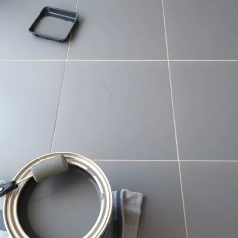 Farba do podłogi z płytek