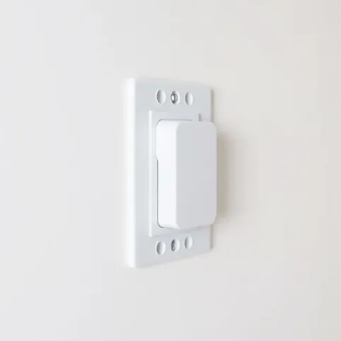 Instalacja elektryczna na ścianie