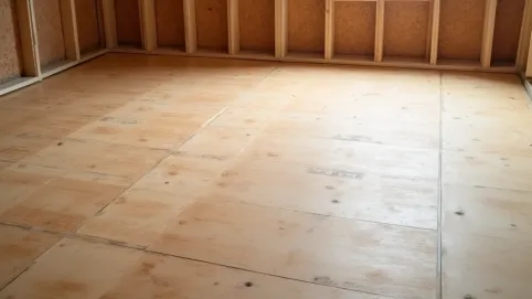 jak wyrównać podłogę płytami osb