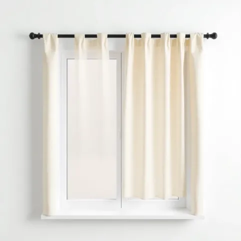 Jak zawiesić panel okienny