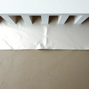 Jaka folia pod styropian na podłogę