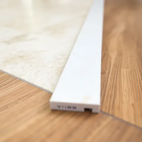 Listwa do łączenia płytek z panelami