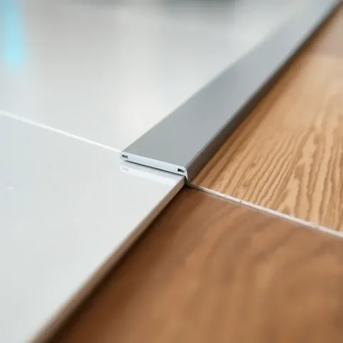 Listwa łącząca panele z panelami