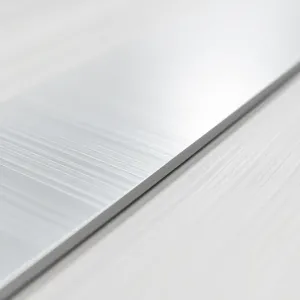 Listwa podłogowa aluminiowa