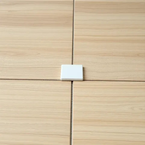 Listwy łączące panele z płytkami