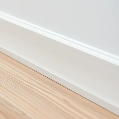 Listwy przypodłogowe do paneli