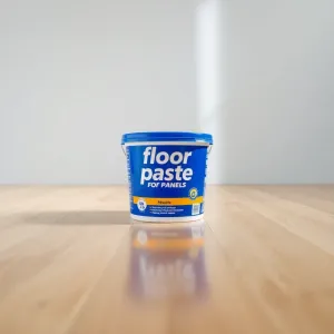 Pasta do podłogi z paneli