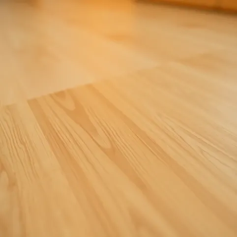 Podłoga klejona na ogrzewanie podłogowe