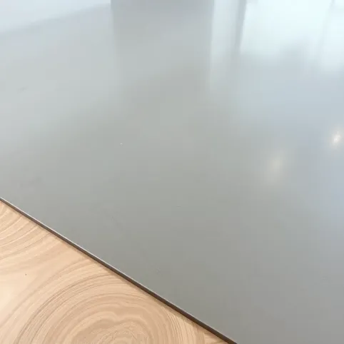 Wylewka samopoziomująca na linoleum